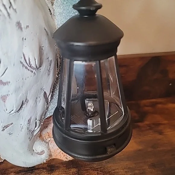 Garden Gnome Statue, Resin Figurine with Bright Solar Lantern Light & Xmas Tree
